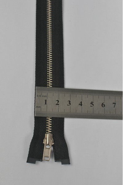 ZIP044  3號拉鏈   開尾拉鏈  銀色拉鏈   金屬拉鏈  不設單獨拉鍊訂購 側面照